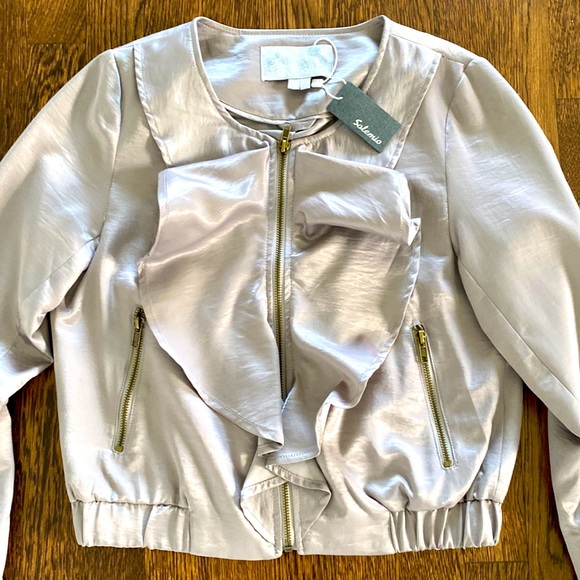 Cropped Ruffle Jacket - size small - Picture 4 of 6